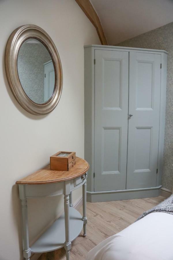 Barley - Cosy Stylish Apartment - Easy Access To Bath And Many Nearby Attractions Box  Luaran gambar