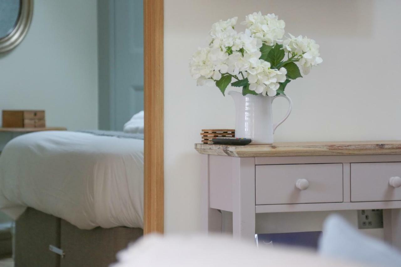 Barley - Cosy Stylish Apartment - Easy Access To Bath And Many Nearby Attractions Box  Luaran gambar